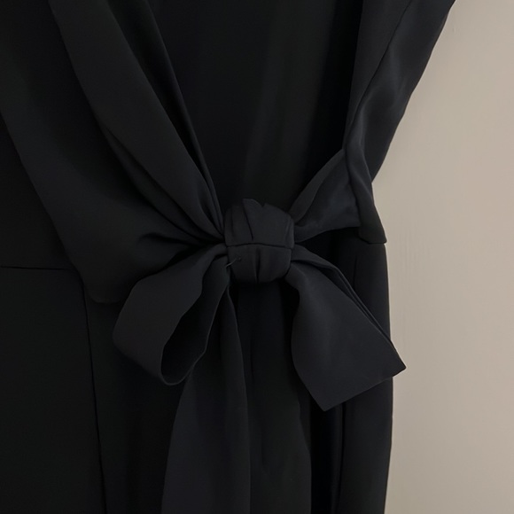 Navy Jumpsuit Sleeveless with pockets - Picture 2 of 7